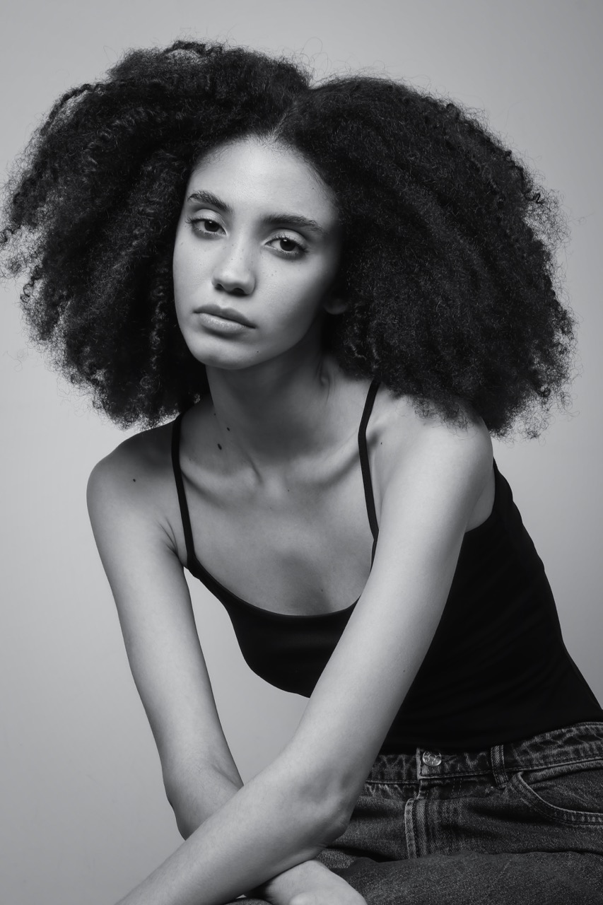 Tayná Oliveira_VZM 9