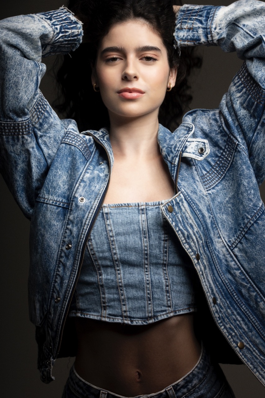 Gabi Fernandes_Material 8