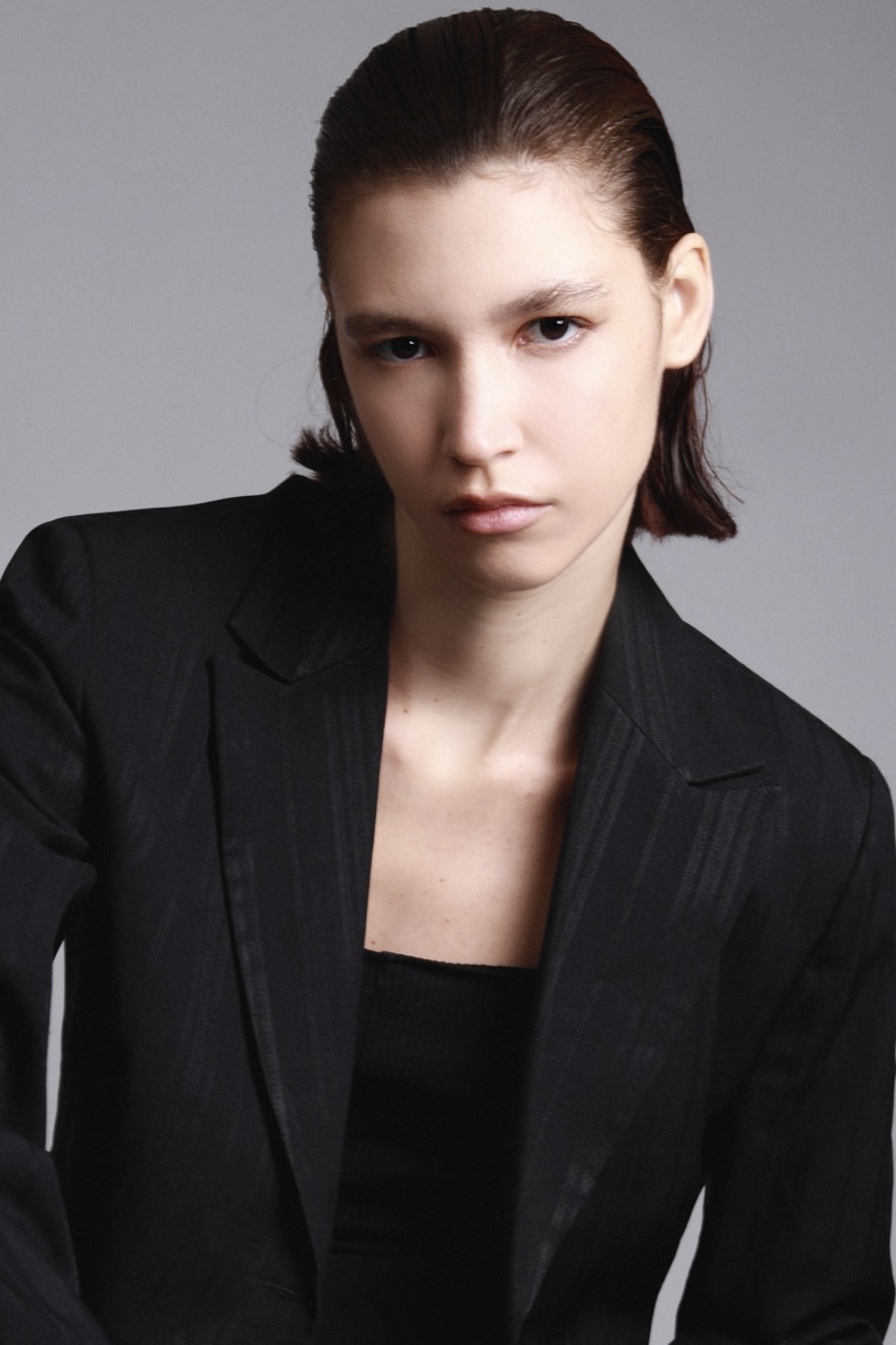 Kezia Ribeiro_Material 18